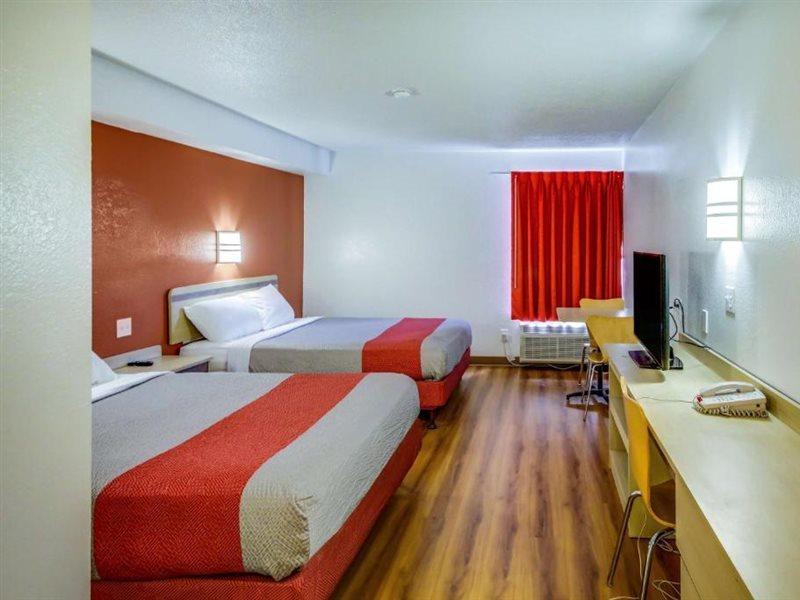 Motel 6-Greensboro, Nc - Airport Exterior photo