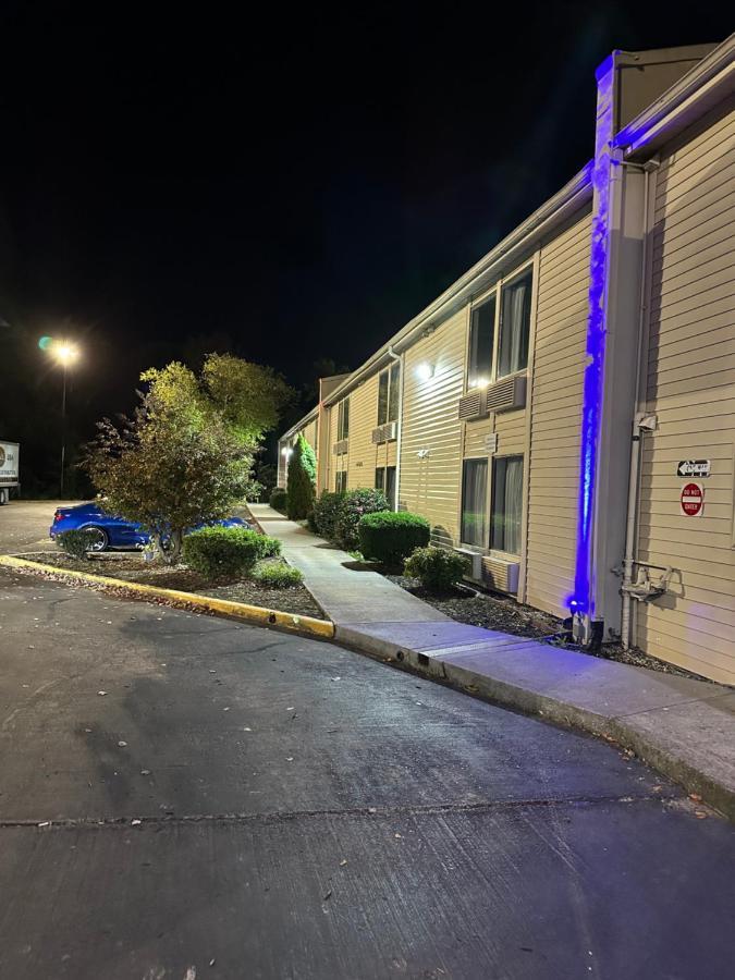 Motel 6-Greensboro, Nc - Airport Exterior photo