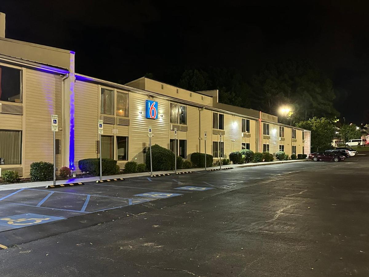 Motel 6-Greensboro, Nc - Airport Exterior photo