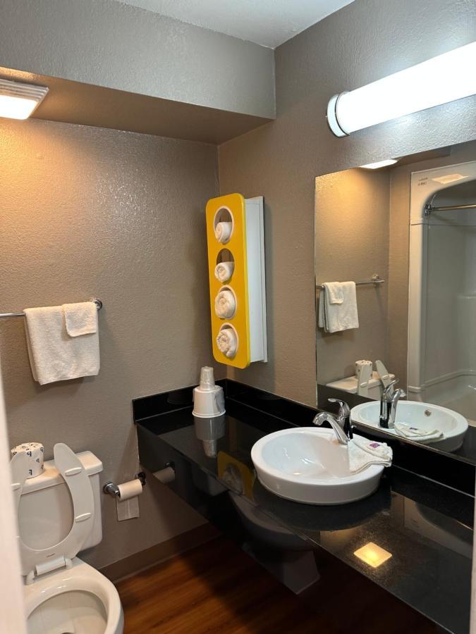 Motel 6-Greensboro, Nc - Airport Exterior photo