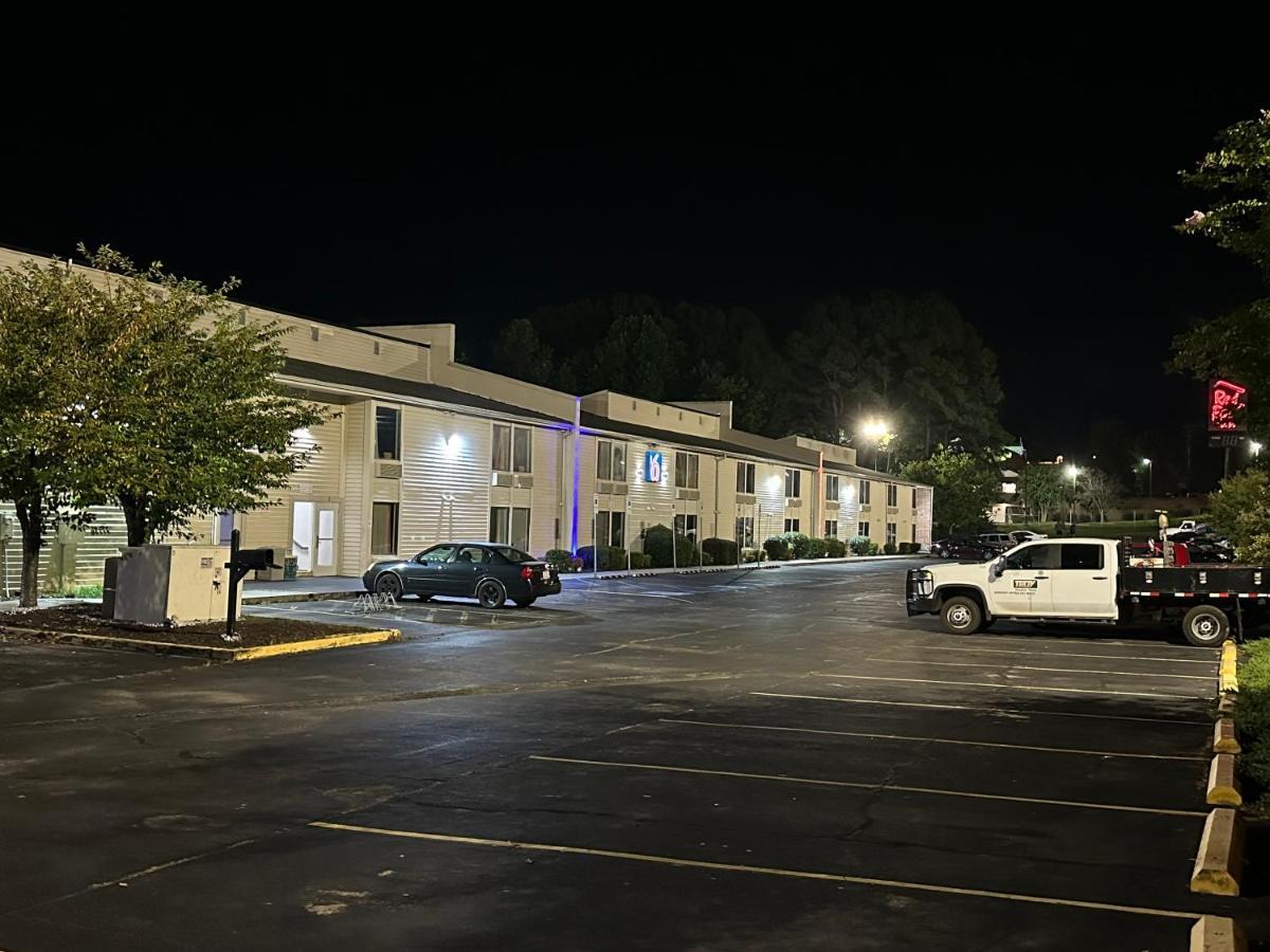 Motel 6-Greensboro, Nc - Airport Exterior photo