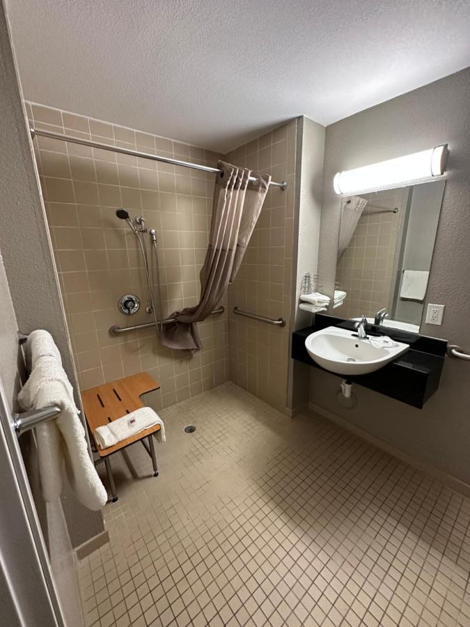 Motel 6-Greensboro, Nc - Airport Exterior photo