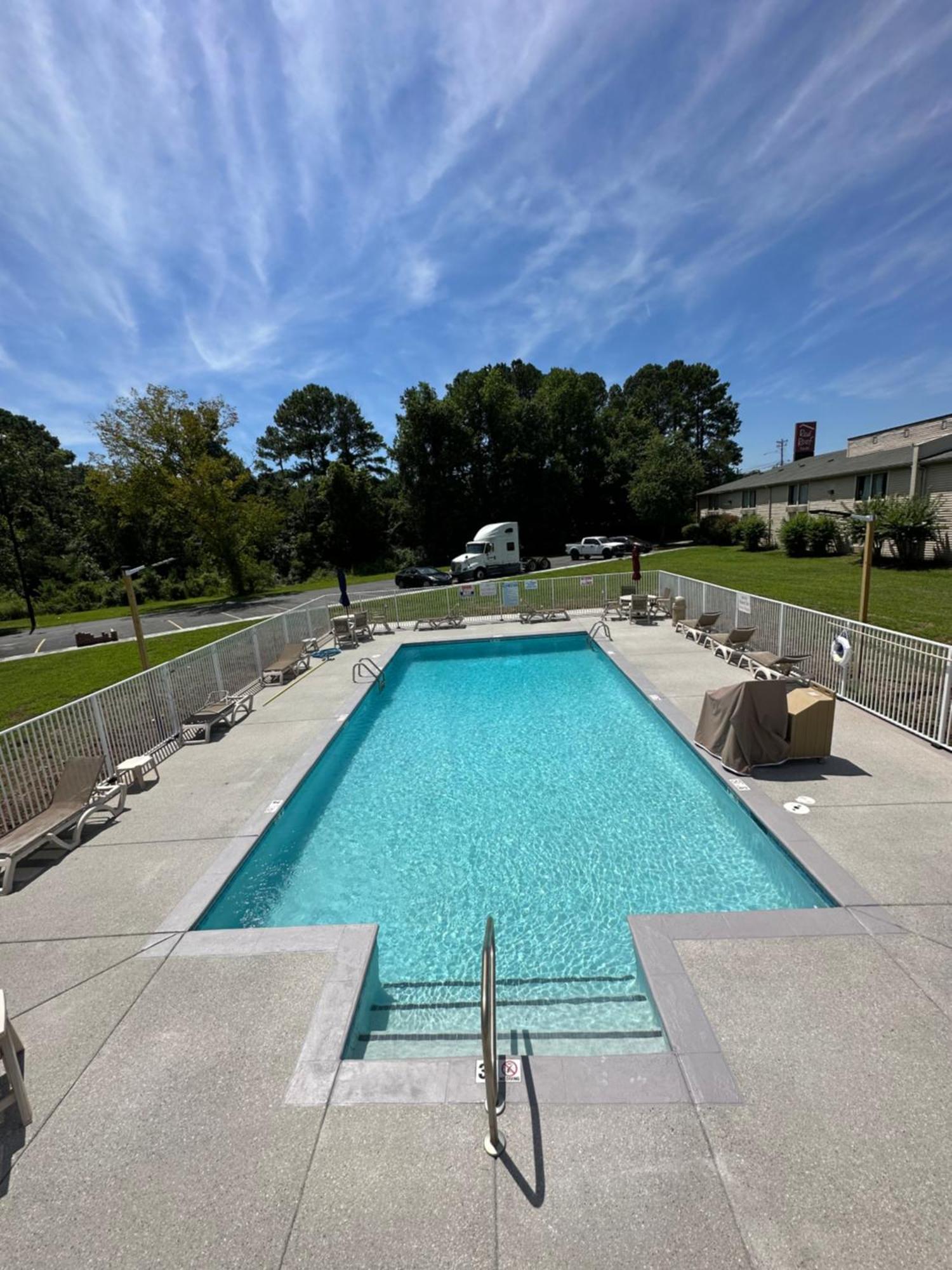 Motel 6-Greensboro, Nc - Airport Exterior photo