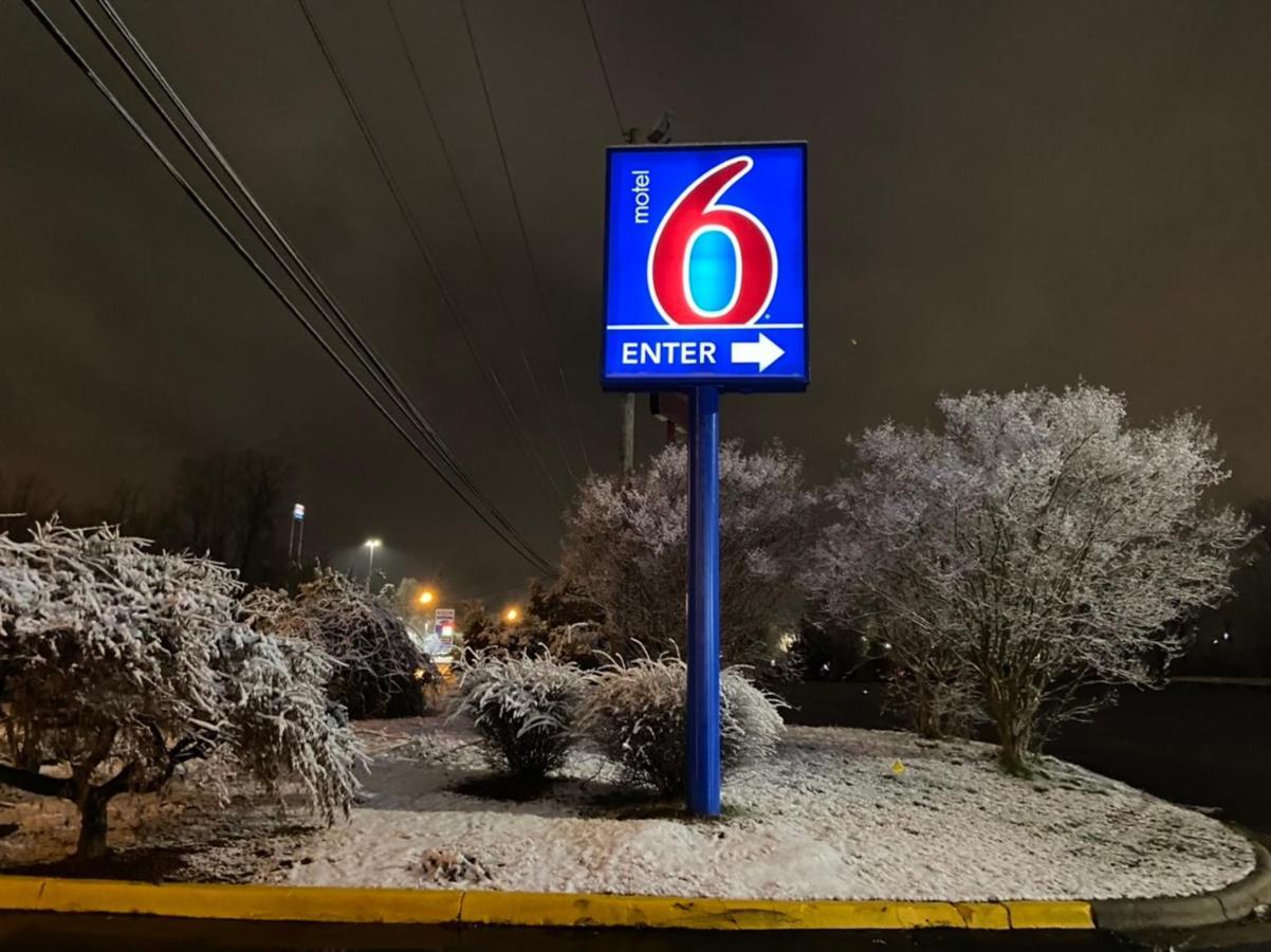 Motel 6-Greensboro, Nc - Airport Exterior photo